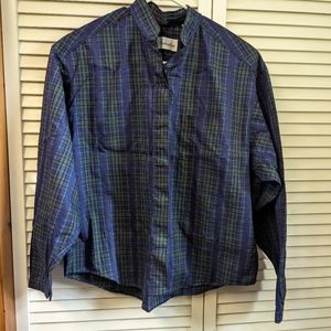 Vintage Distinction Button Down Shirt.          3